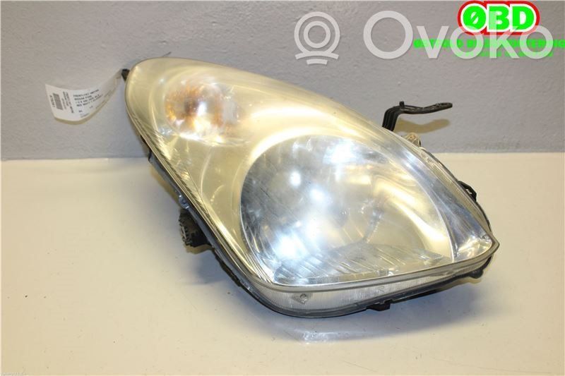 Nissan Pixo Lampa przednia 