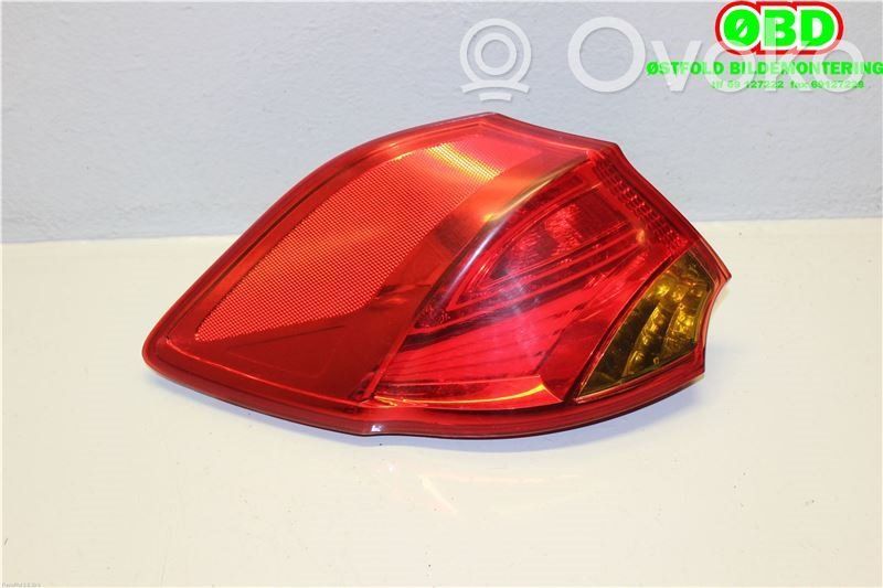 KIA Ceed Luci posteriori 