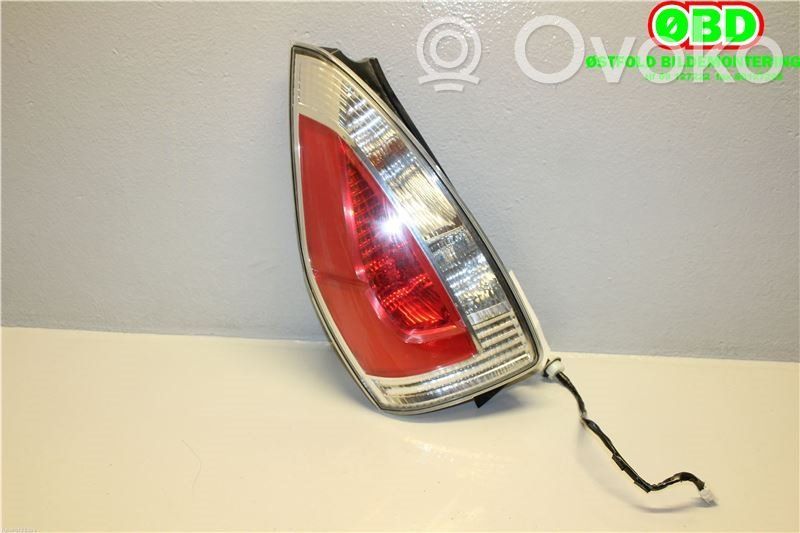 Mazda 5 Rear/tail lights 
