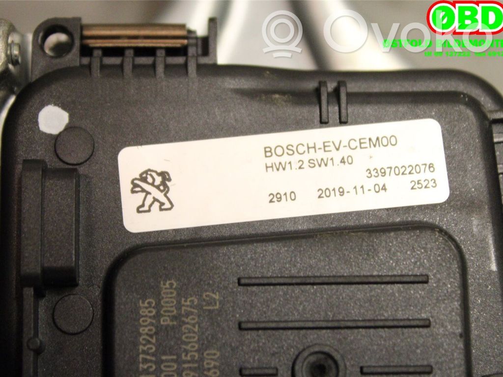 Peugeot 3008 II Motor ștergător 