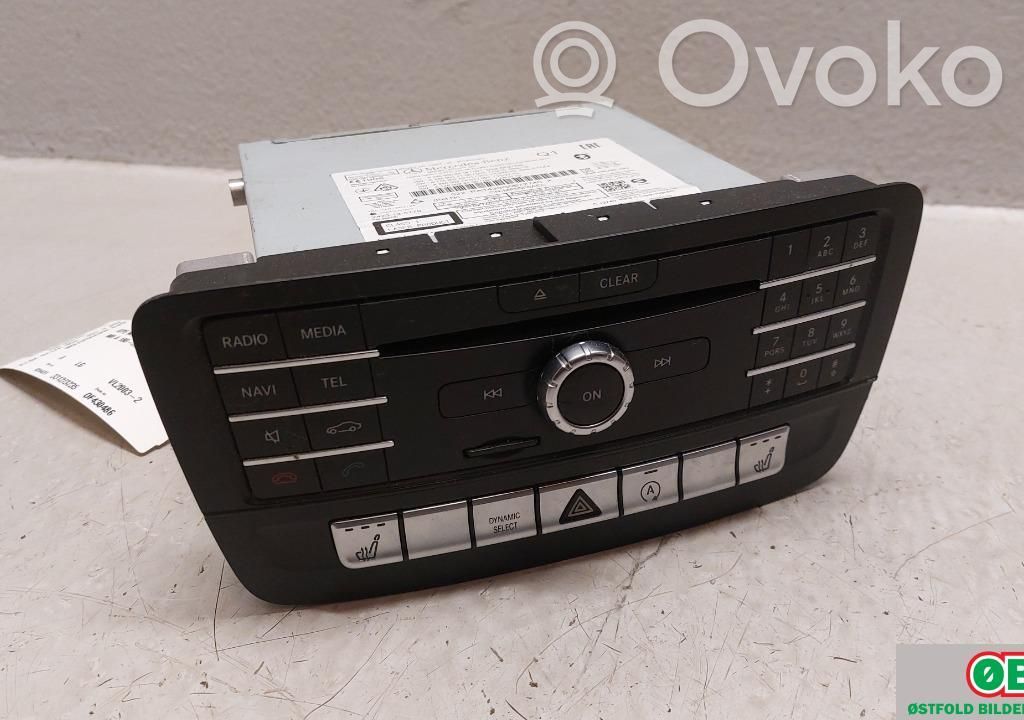 Mercedes-Benz A W176 Panel / Radioodtwarzacz CD/DVD/GPS