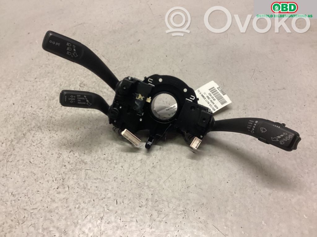 Audi A4 S4 B8 8K Comutator/buton multifuncțional 