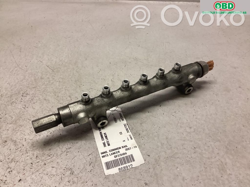 Distributeur de carburant   1465A304,1465A304