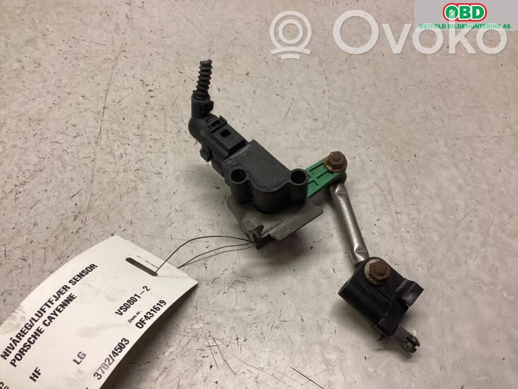 Porsche Cayenne (92A) Czujnik poziomu zawieszenia pneumatycznego osi przedniej 