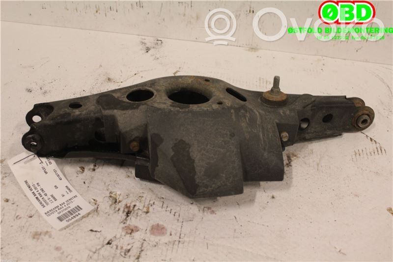 Toyota RAV 4 (XA40) Braccio di controllo sospensione posteriore 