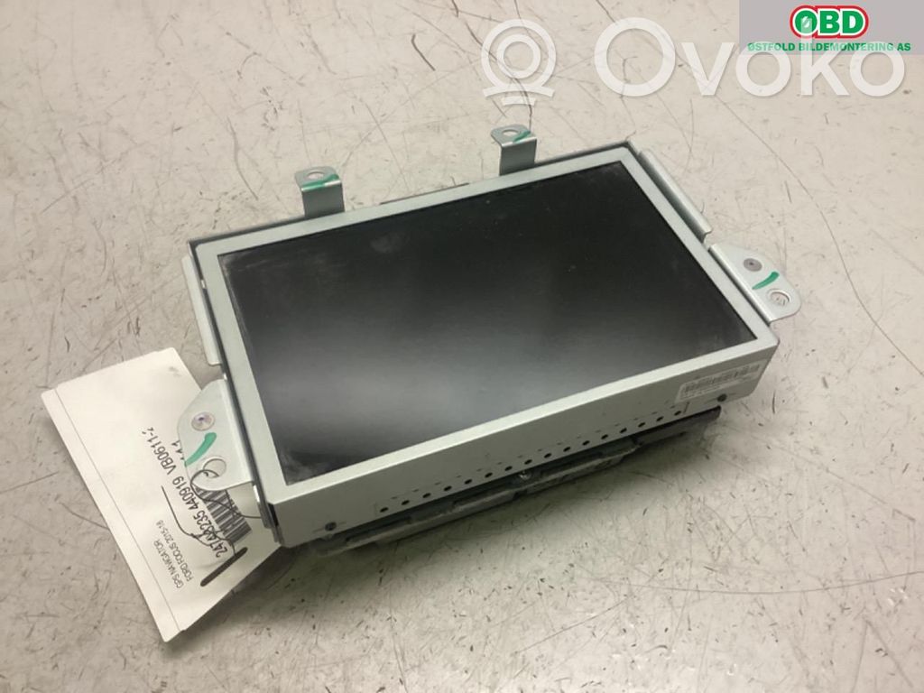 Ford Focus Radio/CD/DVD/GPS head unit 
