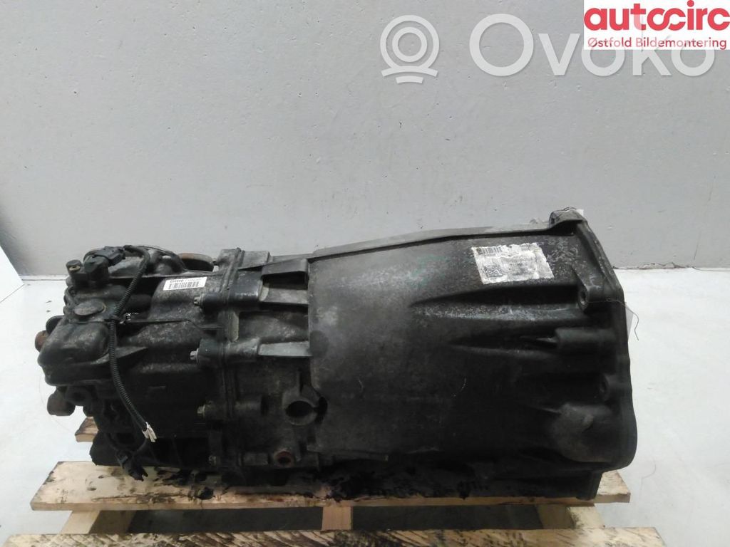 Volkswagen Crafter Cutie viteze manuală cu 6 trepte 