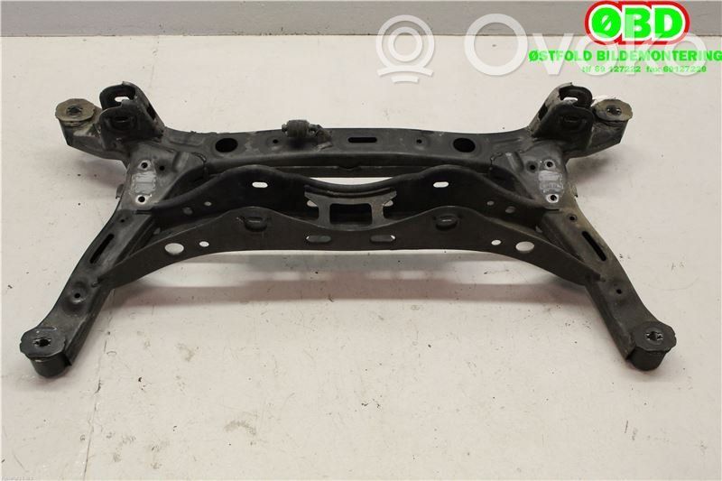 Galinis traversas   55400A8700,55400A8700