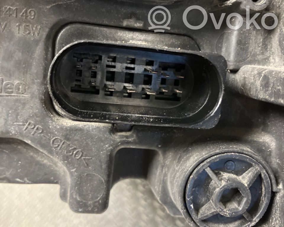 Volkswagen e-Golf Lampa przednia 