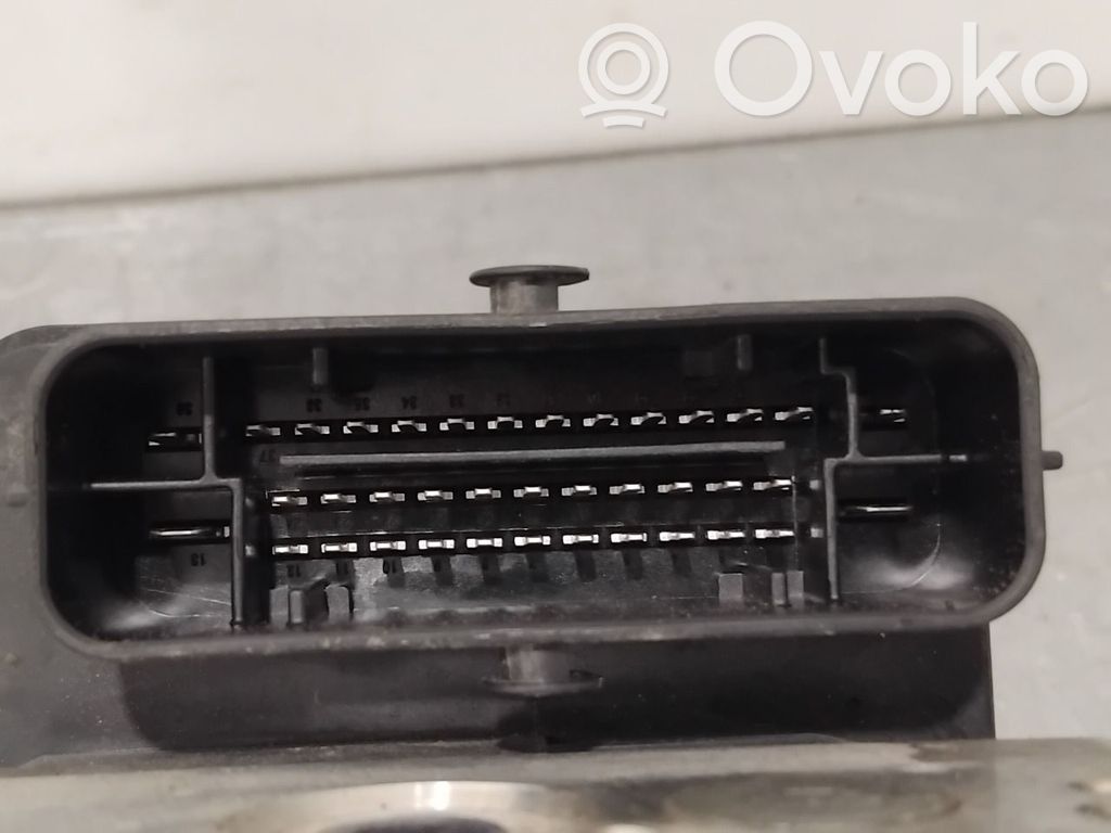 Mazda CX-5 ABS bloks 