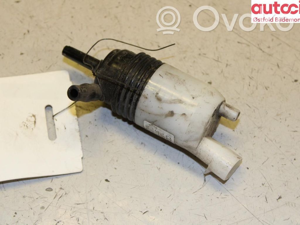 Tesla Model X Windscreen/windshield washer pump 