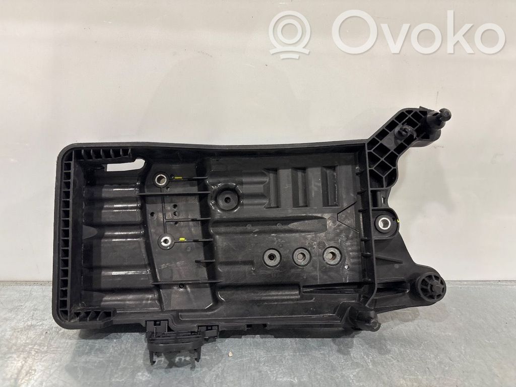 Skoda Kodiaq Support boîte de batterie