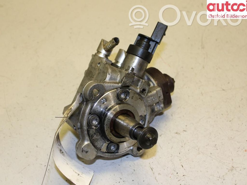 BMW 5 E60 E61 Pompe à carburant 