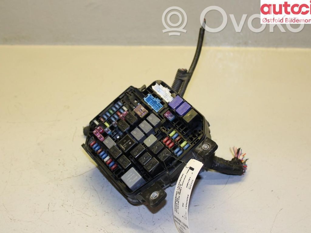 Fuse box set