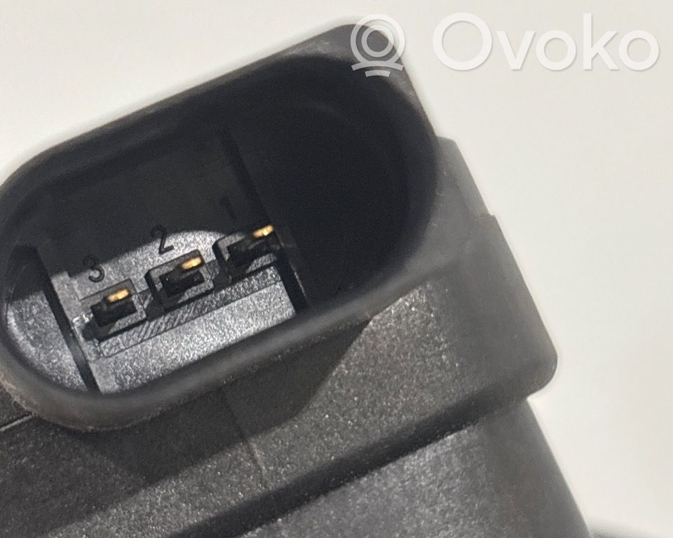 Volkswagen Golf VI Debitmetru aer 