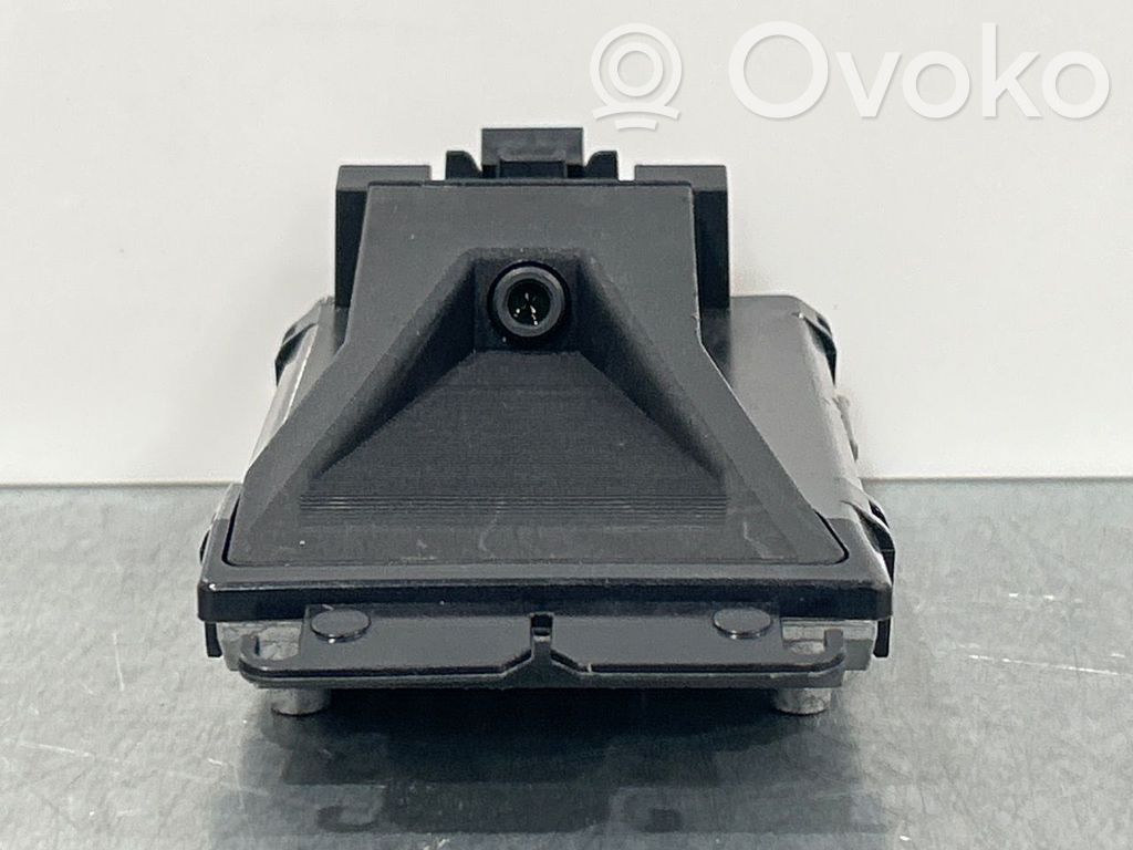 Volvo V60 Distronic sensor radar 