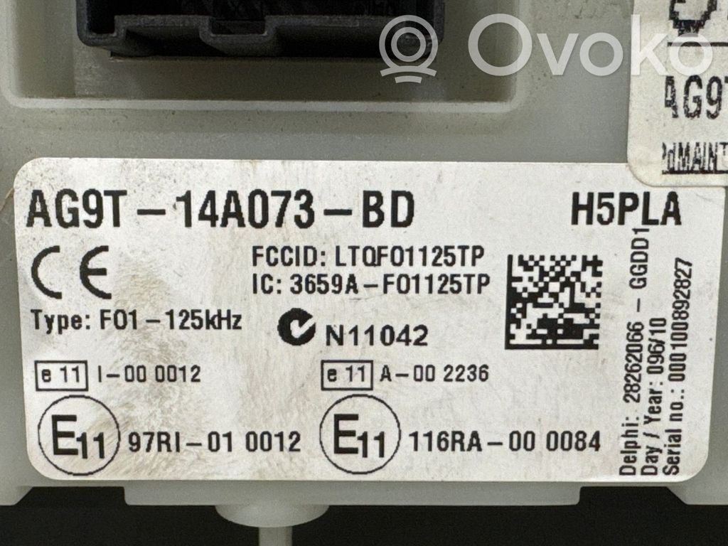 Ford Mondeo MK IV Boîte à fusibles 