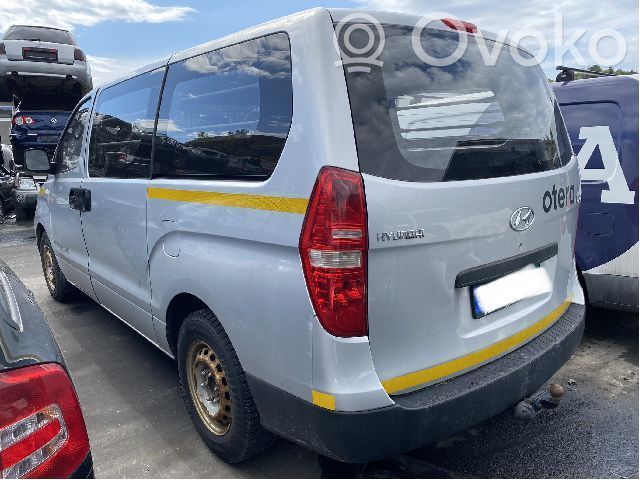 Hyundai H-1, Starex, Satellite Belka osi tylnej 