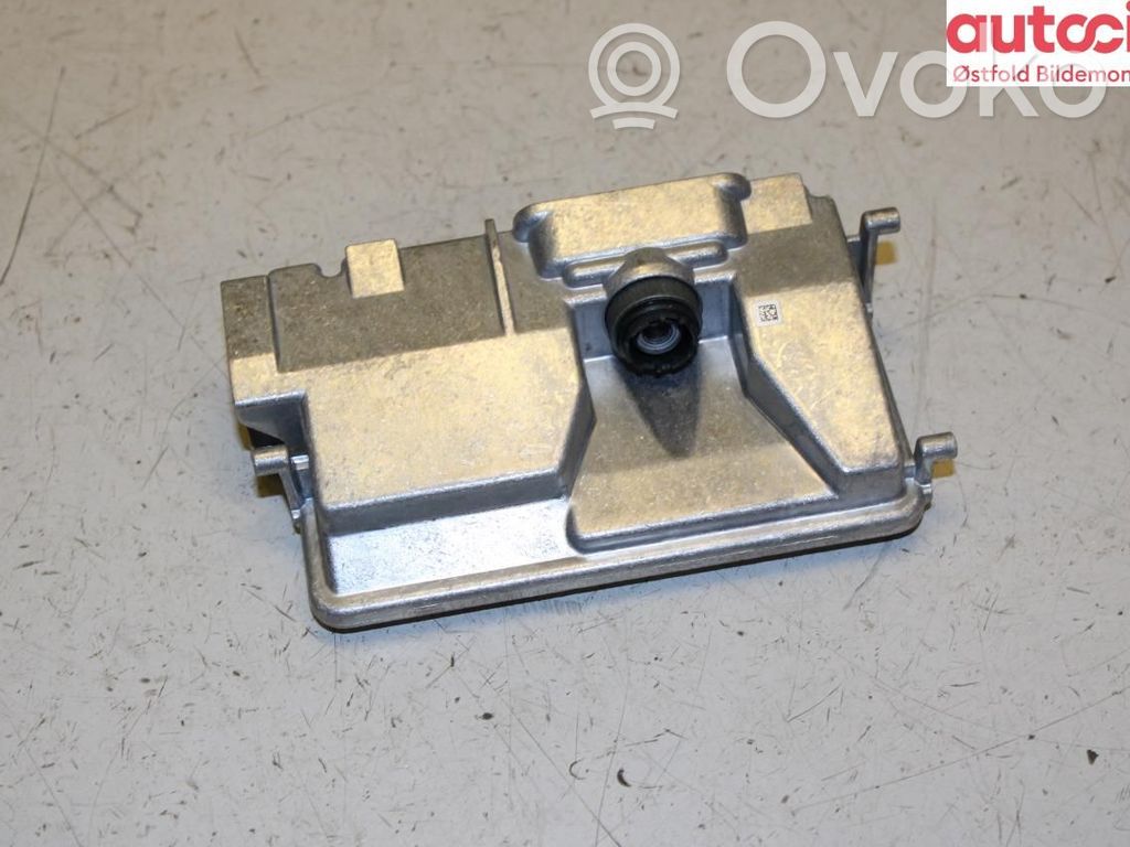 Porsche Cayenne (92A) Senzor radar distronic 