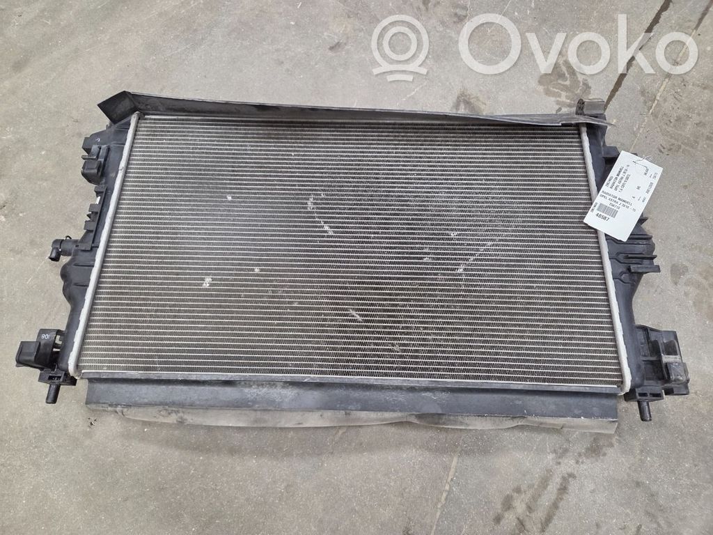 Opel Astra J Radiatore di raffreddamento 
