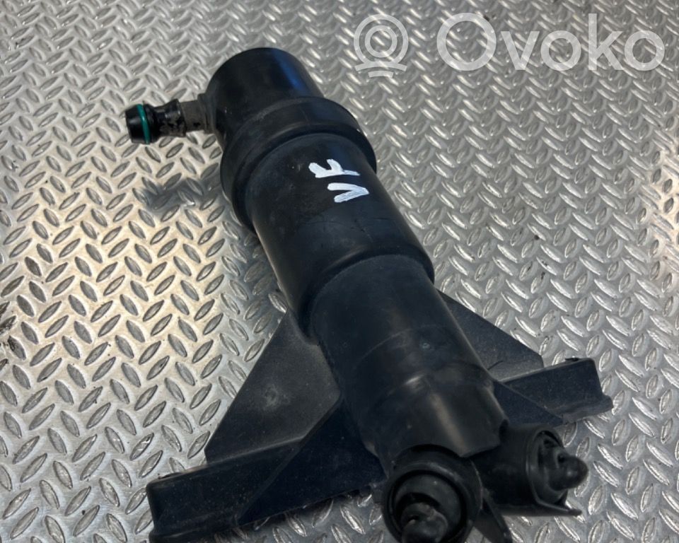 BMW 5 E60 E61 Wischwasserbehälter 