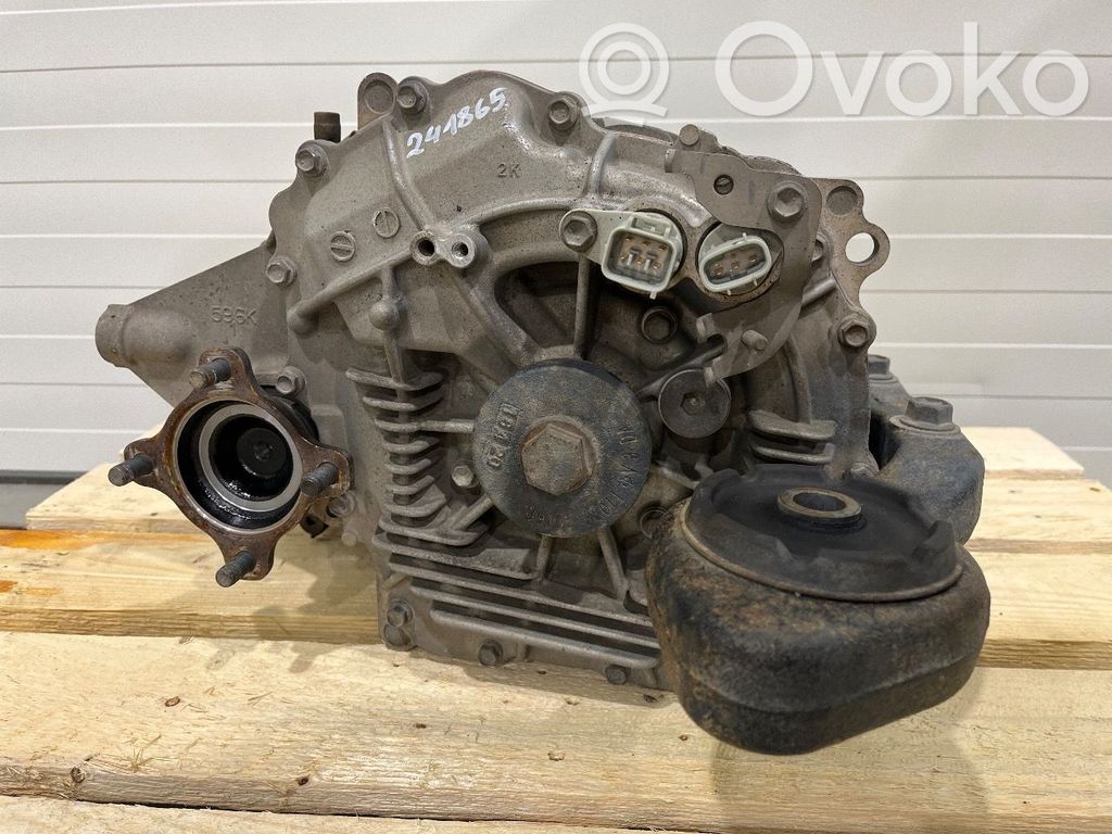 Toyota RAV 4 (XA40) Electric car motor 
