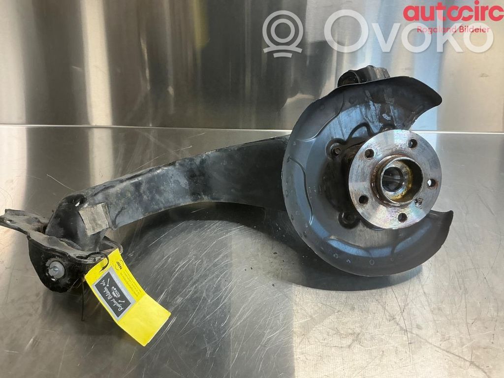 BMW X1 F48 F49 Fuso a snodo con mozzo ruota posteriore