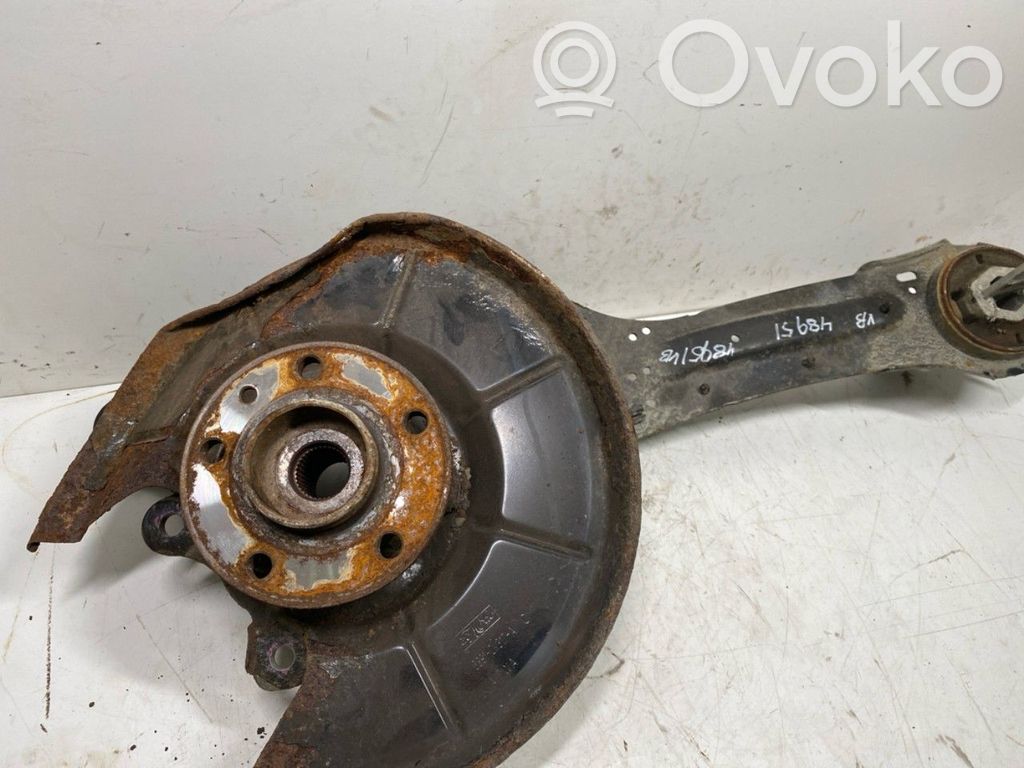 Volvo V60 Mangueta de dirección de rueda trasera 