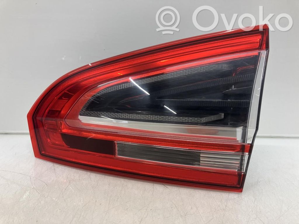 Ford S-MAX Luz trasera/de freno 