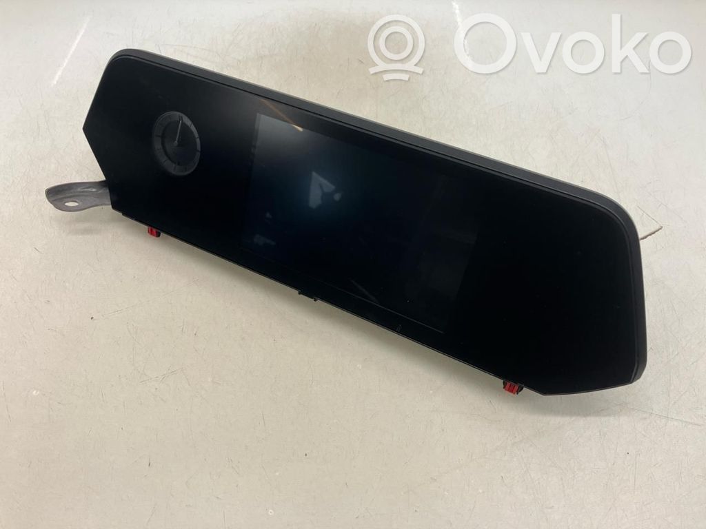 Lexus UX Screen/display/small screen 