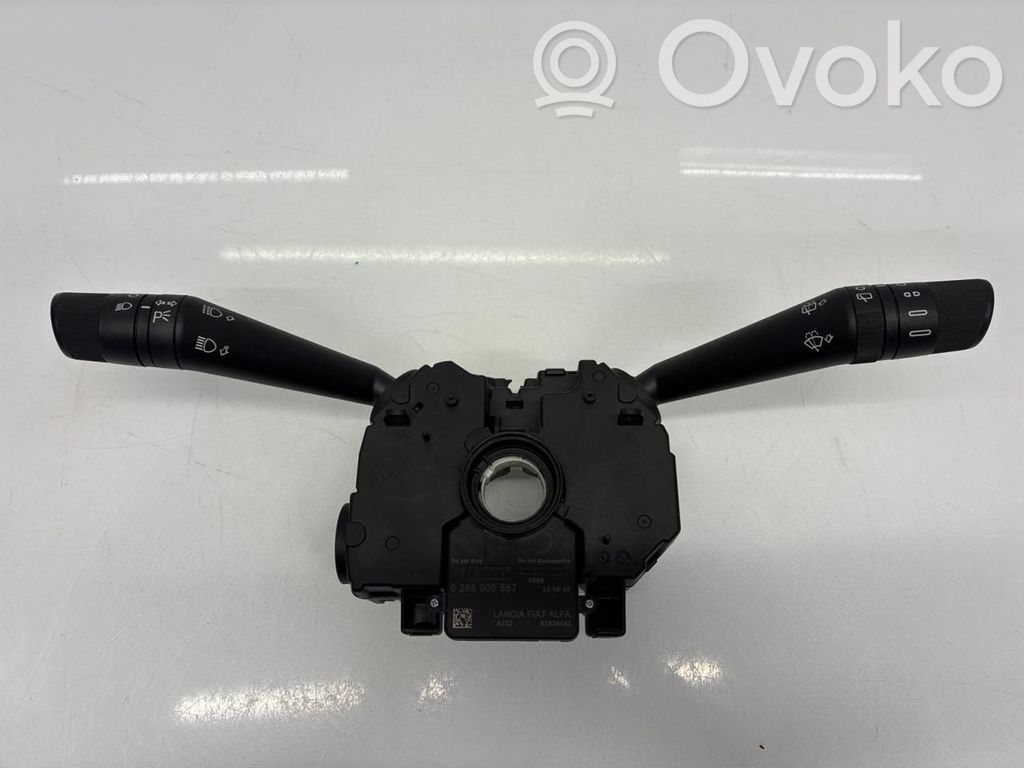 Opel Combo D Multifunctional control switch/knob 