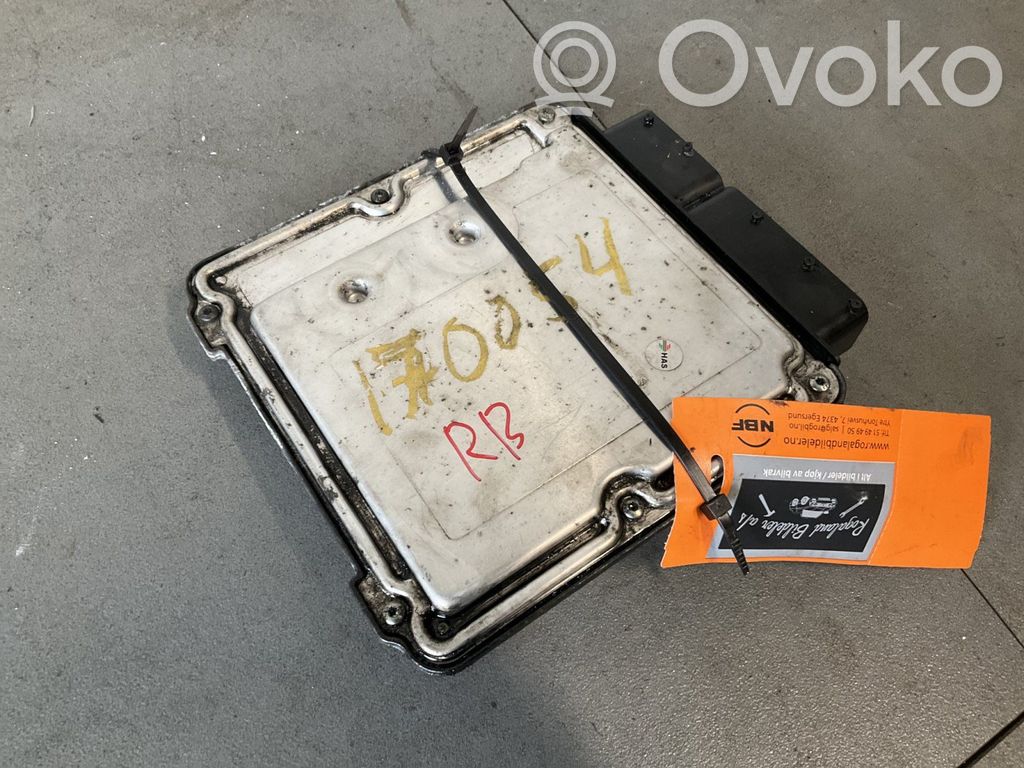 Volkswagen Touareg I Engine control unit/module ECU 