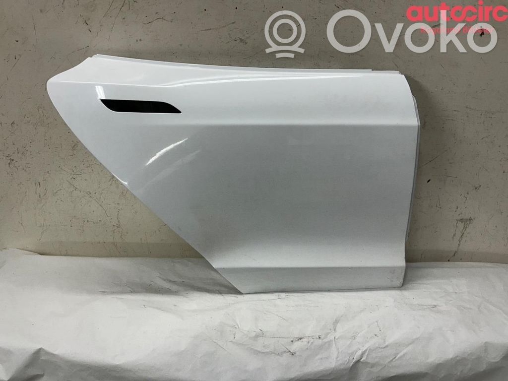 Tesla Model S Galinės durys 