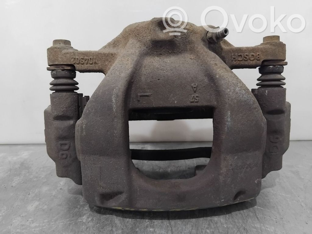 Toyota Avensis T270 Pinza del freno anteriore