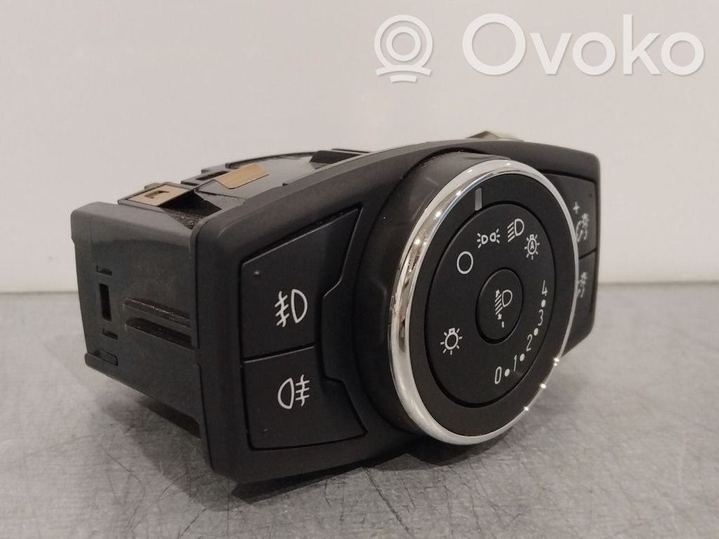 Ford Transit - Tourneo Connect Interruptor de luz