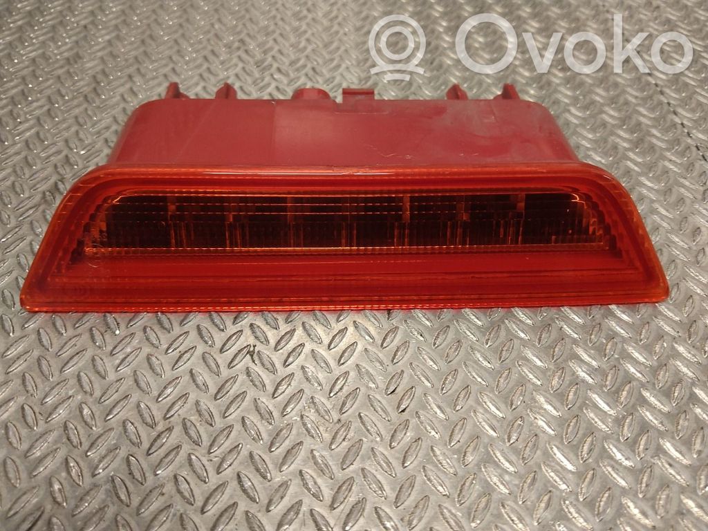 Moldura de la puerta trasera   7335001DB1,7335001DB1