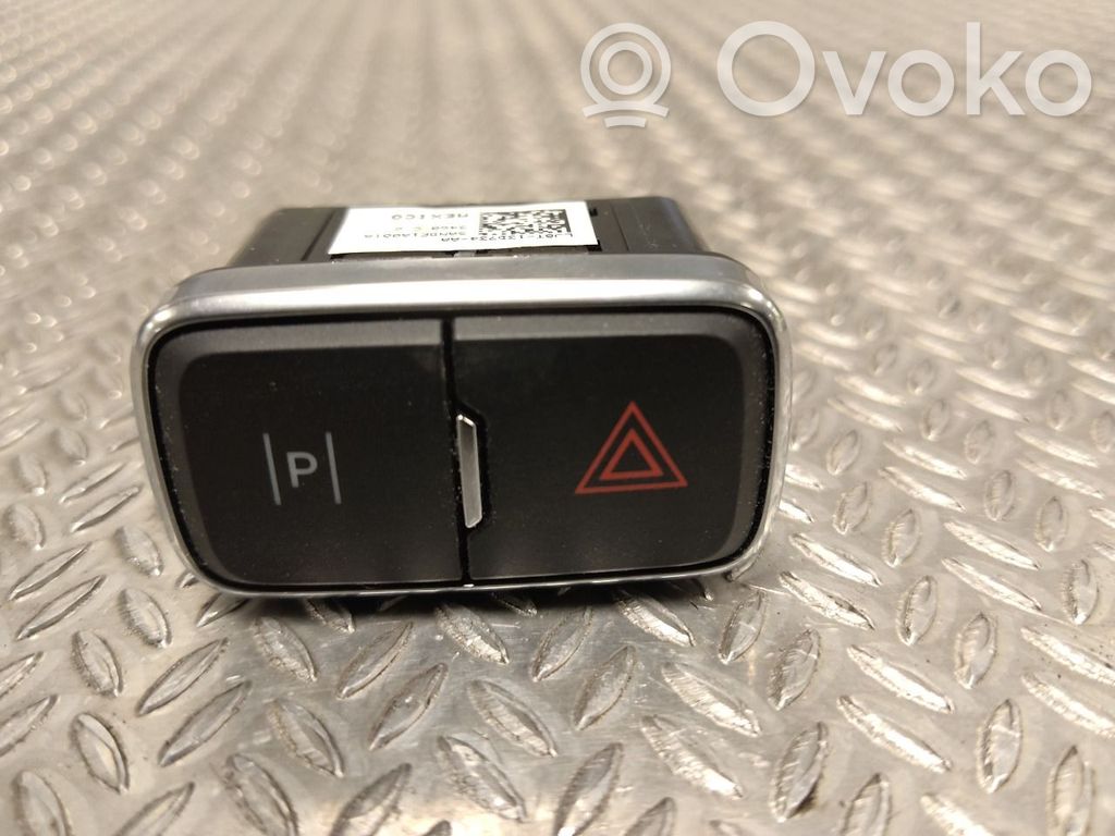 Ford Mustang Mach-E Botón interruptor de luz de peligro 