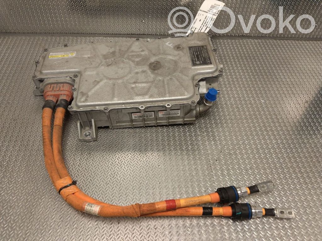 Inversor/convertidor de voltaje   STEL2100010B,STEK2142100B,STEK2142100B,STEK2142100B,STEL2100010B