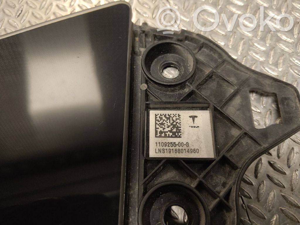 Tesla Model 3 Frontkamera Windschutzscheibe Frontscheibe 