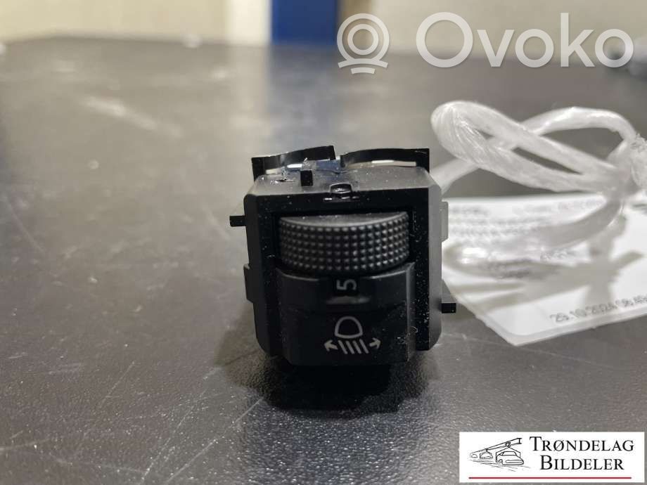 Toyota ProAce City Sonstige Schalter / Griffe / Umschalter 