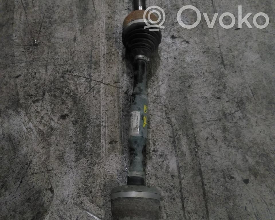 Volvo XC40 Półoś tylna 