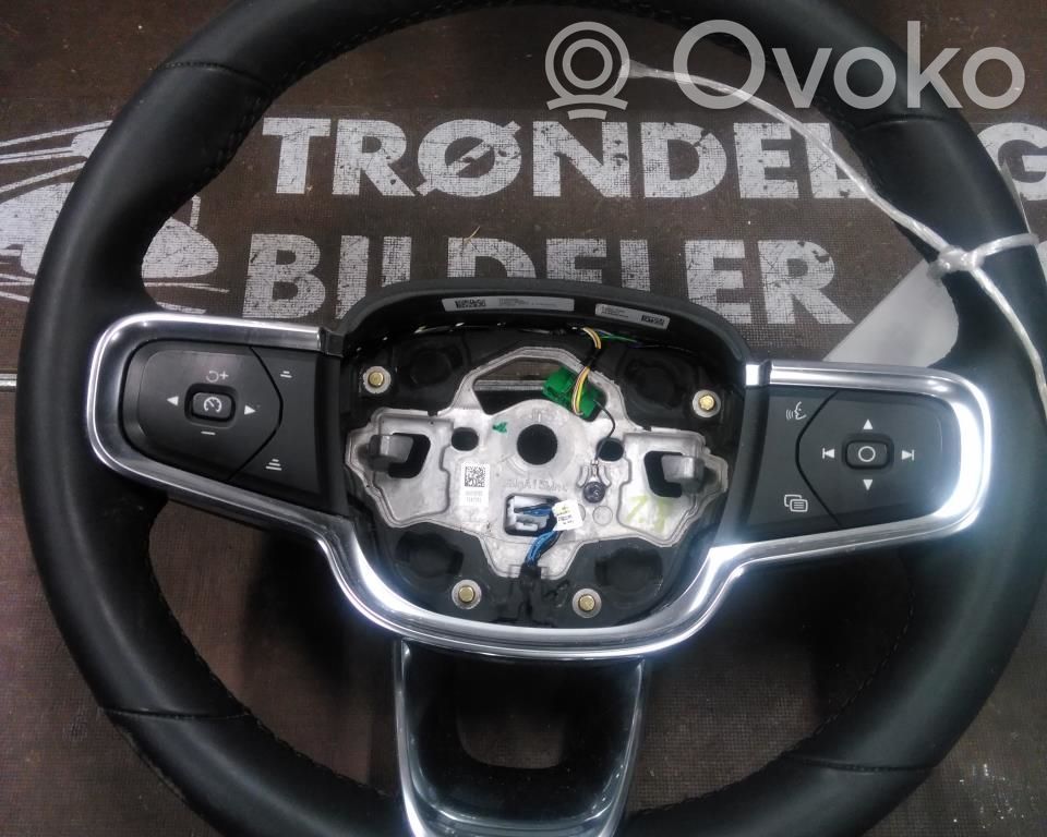 Volvo XC40 Lenkrad 