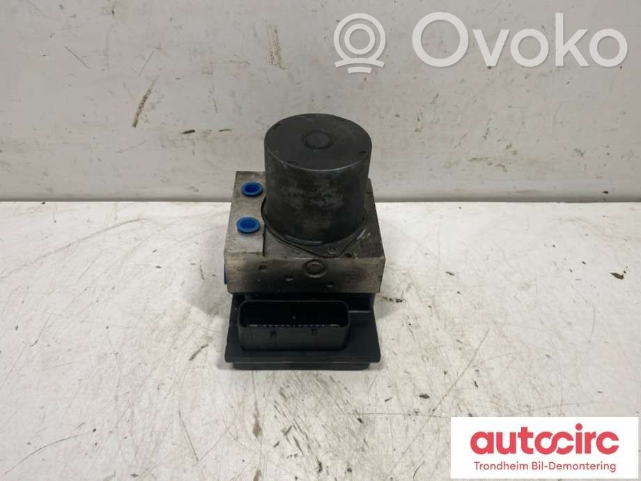 BMW 5 E60 E61 ABS Blokas 