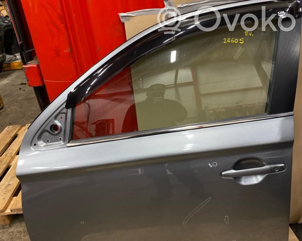 Mitsubishi Outlander Durvis 