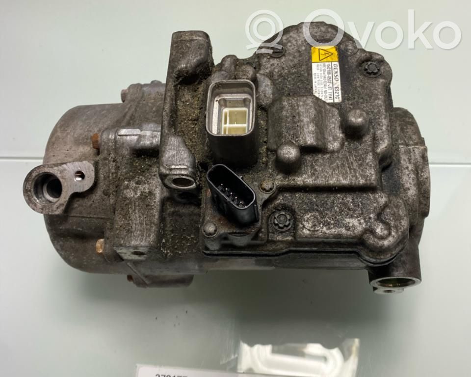 Toyota RAV 4 (XA40) Compresseur de climatisation 