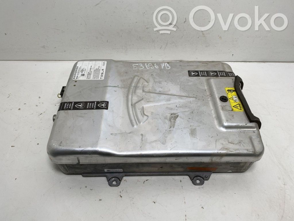 Tesla Model S Cargador de batería (opcional) 