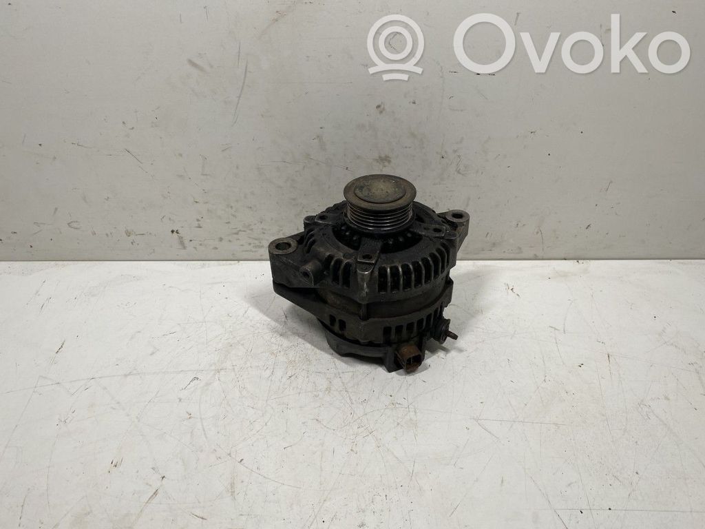 Toyota Avensis T250 Lichtmaschine 