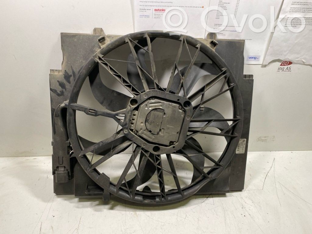 BMW 5 E60 E61 Radiator cooling fan shroud 