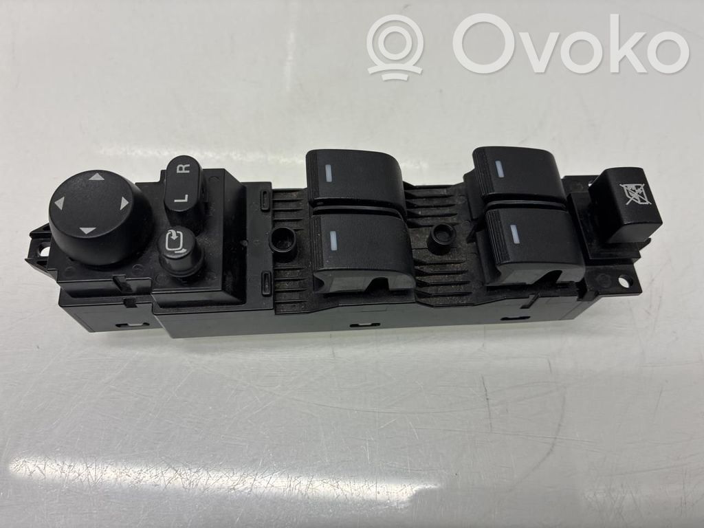 Mazda 6 Electric window control switch 