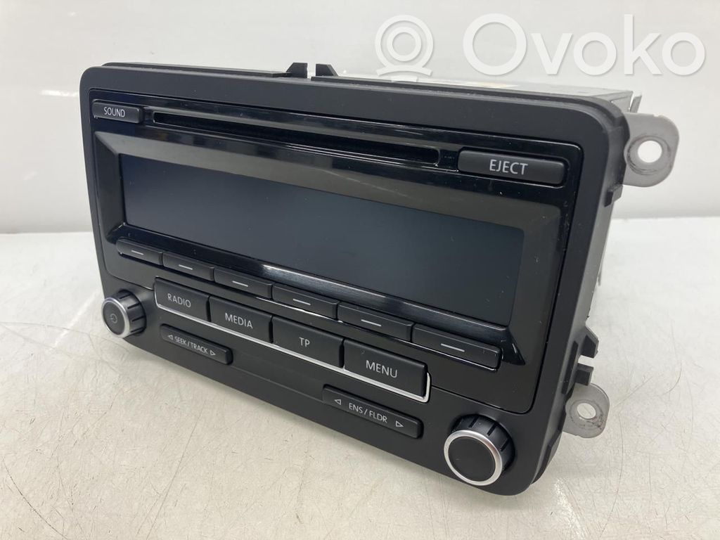 Volkswagen Transporter - Caravelle T5 Unitate principală radio/CD/DVD/GPS 